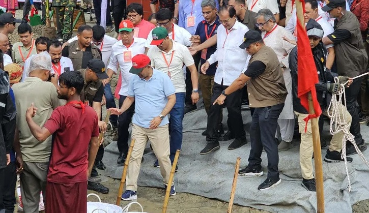 ত্রিশালে ধরার খাল পুনঃখনন কার্যক্রম উদ্বোধন প্রধানমন্ত্রীর