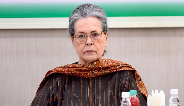 হাসপাতালে ভর্তি কংগ্রেস নেত্রী সোনিয়া গান্ধী