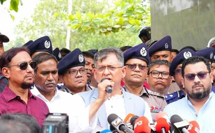 দুঃসাহস দেখানো সন্ত্রাসীদের যথাযথভাবে দমন করা হবে: স্বরাষ্ট্রমন্ত্রী