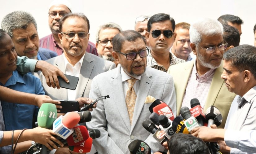 দেশে সব ধরনের টিকার বড় মজুদ রয়েছে, ঘাটতি নেই: স্বাস্থ্যমন্ত্রী
