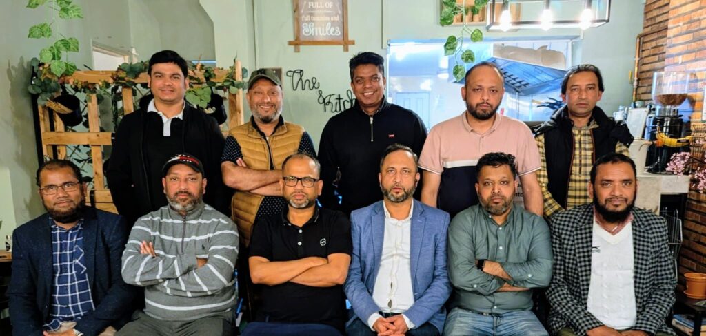 সদস্যদের সম্মানে বাংলা প্রেসক্লাব বার্মিংহাম মিডল্যান্ডস এর নব নির্বাচিত সভাপতি,সম্পাদক ও কোষাধ্যক্ষ এর চা চক্র অনুষ্ঠিত।