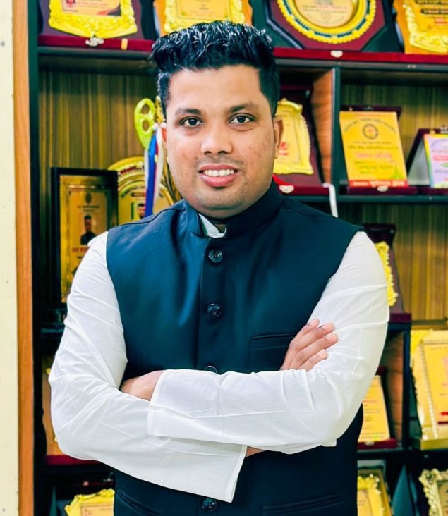 ঈদুল আযহার পরেই দেশে ফিরবো।