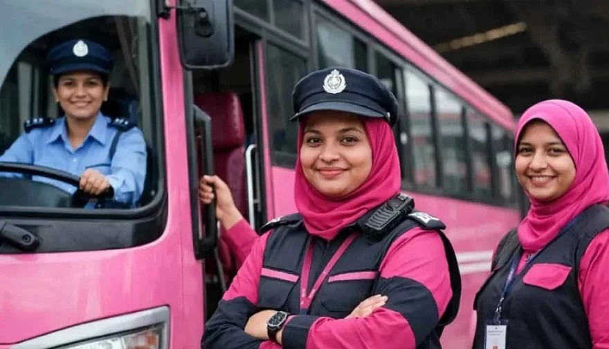 নারীদের জন্য ‘পিংক বাস’ চালু করবে সরকার