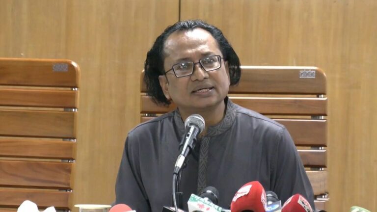 ‘বিমানবন্দরে দুই ঘণ্টা বসিয়ে রাখার প্রতিবাদে দিল্লিতে প্রবেশ করিনি’