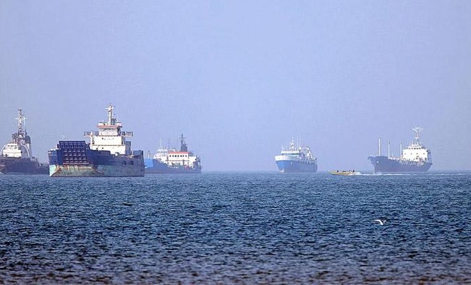 হরমুজে ১০৭ দিন ধরে আটকা ৫৬২ ভারতীয় নাবিক