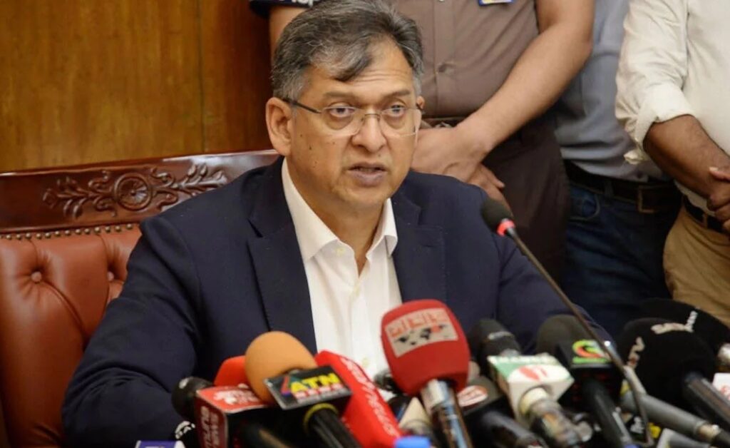 আইন-শৃঙ্খলা পরিস্থিতির উন্নয়নে সময় লাগবে: স্বরাষ্ট্রমন্ত্রী