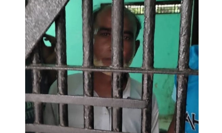 যুবলীগকর্মীকে ধরতে বাসায় অভিযান, না পেয়ে বাবাকে গ্রেপ্তার