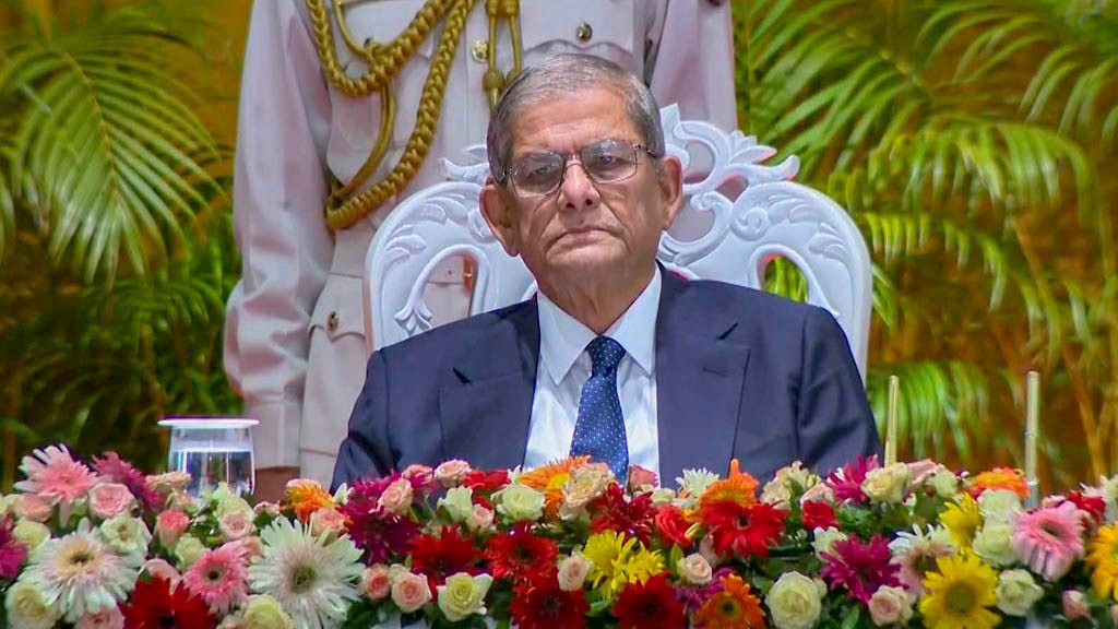 রাষ্ট্রপতির দুপুরের পাতে সাতকরা দিয়ে খাসির মাংস, সঙ্গে আরও ছয় পদ