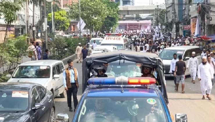 ১১ দলীয় জোটের ঢাকা-চট্টগ্রাম অভিমুখে লং মার্চ শুরু